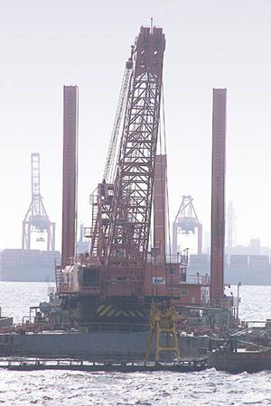 工業用ステンレス容器を探しているなら