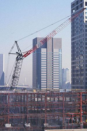 かき氷は業務用機器で効率的に作成します