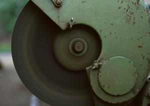 老舗の技術が生きるスポンジ製造